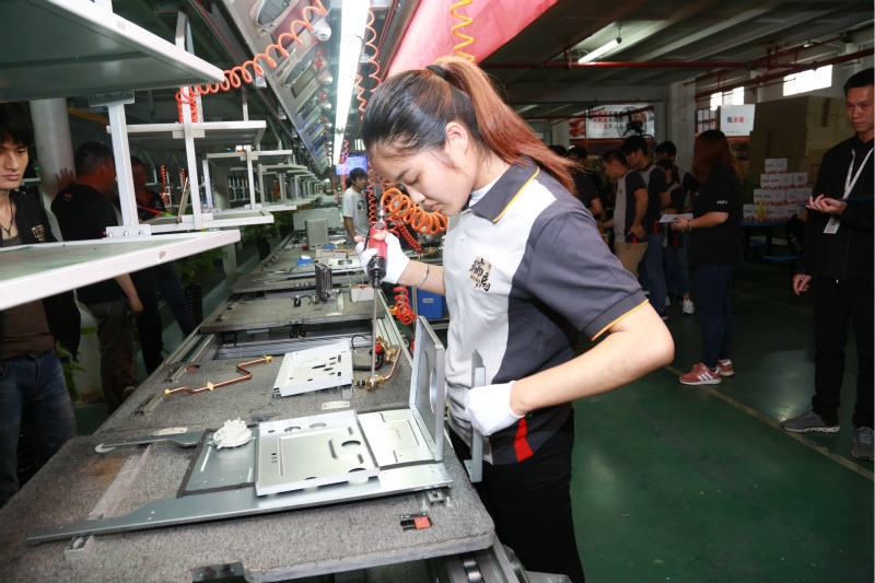 瑞馬壁掛爐廠家品質如何？今天小馬哥帶您走近了解！